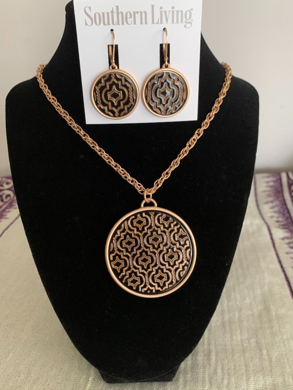 Southern Living Round Pendant Moroccan-Inspired Necklace and Earrings Set